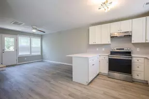 255 Erwin Rd, Chapel Hill, NC 27514 - Photo 4