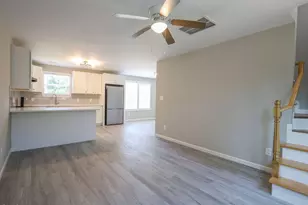 255 Erwin Rd, Chapel Hill, NC 27514 - Photo 2