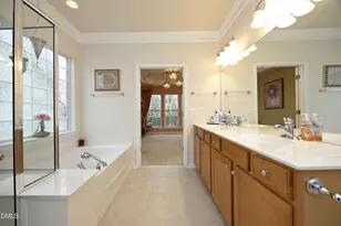 314 Dowington Ln, Cary, NC 27519 - Photo 18