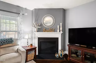 42 Saltwater Cv, Clayton, NC 27520 - Photo 10