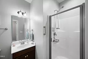 42 Saltwater Cv, Clayton, NC 27520 - Photo 6