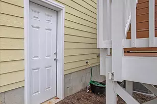 30 Grandwood Cir, Durham, NC 27712 - Photo 62