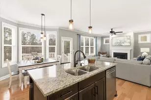30 Grandwood Cir, Durham, NC 27712 - Photo 2