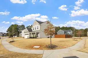 315 Shore Pine Dr, Youngsville, NC 27596 - Photo 2