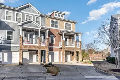 874 Queen City Crescent, Apex, NC 27523 - Photo 2