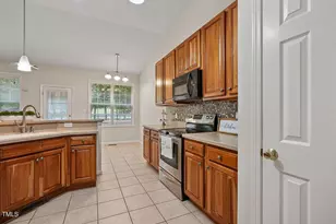 107 Governors House Dr, Morrisville, NC 27560 - Photo 22