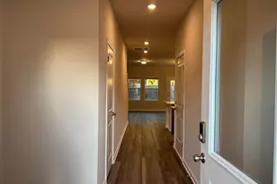 926 Clearhaven Ln, Fuquay-Varina, NC 27526 - Photo 4