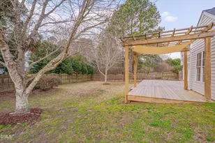 5516 Neuse Wood Dr, Raleigh, NC 27616 - Photo 22