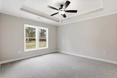 104 E Pope Avenue, Kenly, NC 27542 - Photo 12