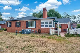 918 S Vermont St, Smithfield, NC 27577 - Photo 28