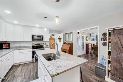 918 S Vermont Street, Smithfield, NC 27577 - Photo 14