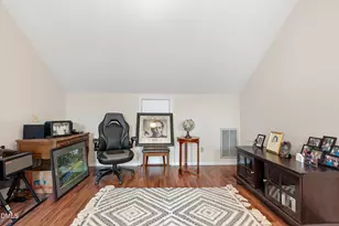 127 Essex Dr, Chapel Hill, NC 27514 - Photo 20