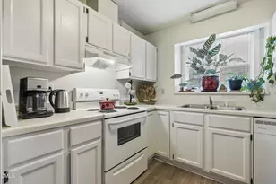 127 Essex Dr, Chapel Hill, NC 27514 - Photo 6