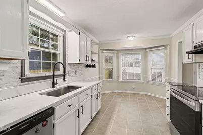 7916 Mandrel Way, Raleigh, NC 27616 - Photo 14