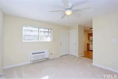 4 Shepherd Lane #Bldg D, Chapel Hill, NC 27514 - Photo 4