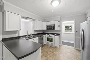 149 Martin St, Elon, NC 27244 - Photo 10