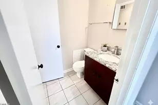 300 Ashley Forest Rd, Chapel Hill, NC 27514 - Photo 22