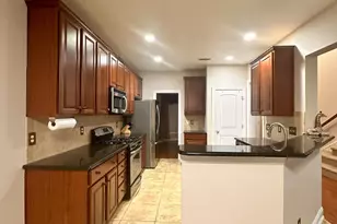 1020 Jewel Creek Dr, Cary, NC 27519 - Photo 36