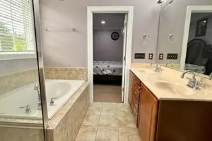 1020 Jewel Creek Dr, Cary, NC 27519 - Photo 14