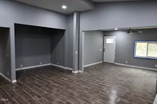 405 E Cole St, Dunn, NC 28334 - Photo 8