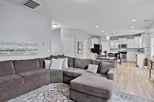 821 Stable Fern Dr, Fuquay-Varina, NC 27526 - Photo 6