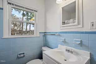 606 W Harnett St, Benson, NC 27504 - Photo 24