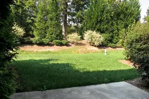 211 Chateau Pl, Chapel Hill, NC 27516 - Photo 22