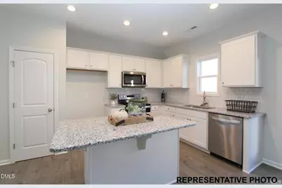 139 Cordgrass Court, Smithfield, NC 27577 - Photo 4