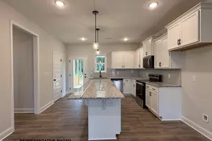 14 Zambezi Ct, Zebulon, NC 27597 - Photo 2