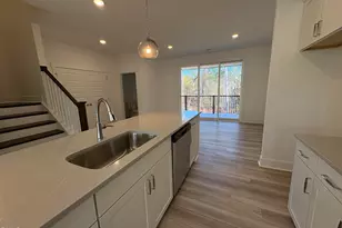 10904 Bayflower Wy, Raleigh, NC 27617 - Photo 2