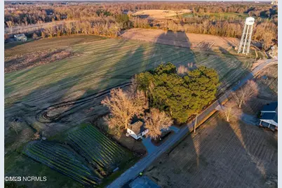 51 E Carroll Street, Turkey, NC 28393 - Photo 8