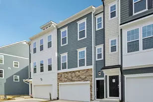 10905 Bayflower Wy, Raleigh, NC 27617 - Photo 2