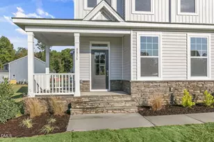 146 Eagle Rock Dr, Lillington, NC 27546 - Photo 2