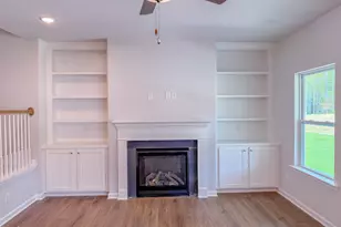 146 Eagle Rock Dr, Lillington, NC 27546 - Photo 2