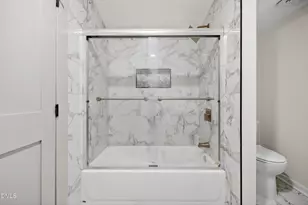 425 Providence Rd, Roxboro, NC 27573 - Photo 8