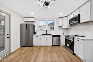 425 Providence Rd, Roxboro, NC 27573 - Photo 4