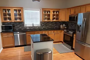 8600 Colville Ct, Raleigh, NC 27617 - Photo 6