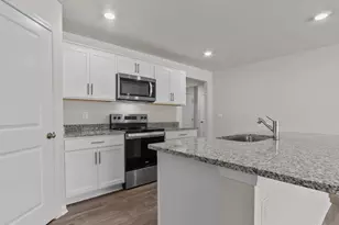110 Claude St, La Grange, NC 28551 - Photo 14