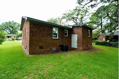 712 Boston Avenue, Washington, NC 27889 - Photo 24