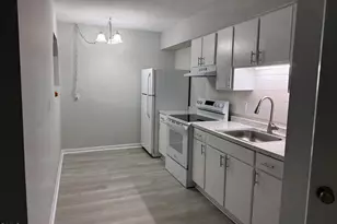 130 S Estes Dr, Chapel Hill, NC 27514 - Photo 8