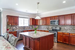 3304 Mackinac Island Ln, Raleigh, NC 27610 - Photo 4
