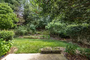 210 Chateau Pl, Chapel Hill, NC 27516 - Photo 48