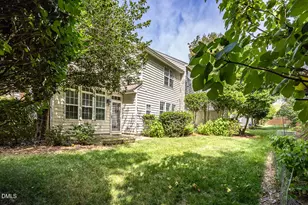 210 Chateau Pl, Chapel Hill, NC 27516 - Photo 42