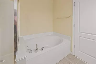 210 Chateau Place, Chapel Hill, NC 27516 - Photo 28