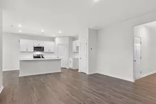 267 Honeydew Dr, Angier, NC 27501 - Photo 4