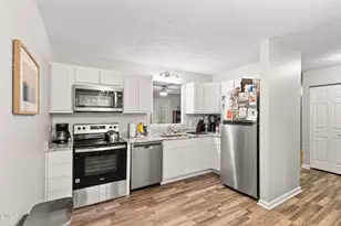 5104 Dice Dr, Raleigh, NC 27616 - Photo 10