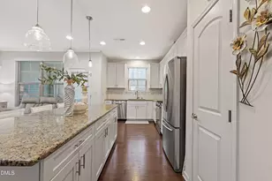 1115 Contessa Dr, Cary, NC 27513 - Photo 10