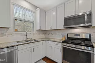 1115 Contessa Dr, Cary, NC 27513 - Photo 6