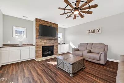 423 Planters Ridge Drive, Pikeville, NC 27863 - Photo 14