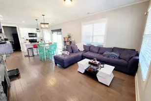 573 N O'Neil St, Clayton, NC 27520 - Photo 2